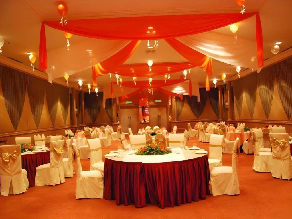 Kuala Lumpur International Hotel מראה חיצוני תמונה