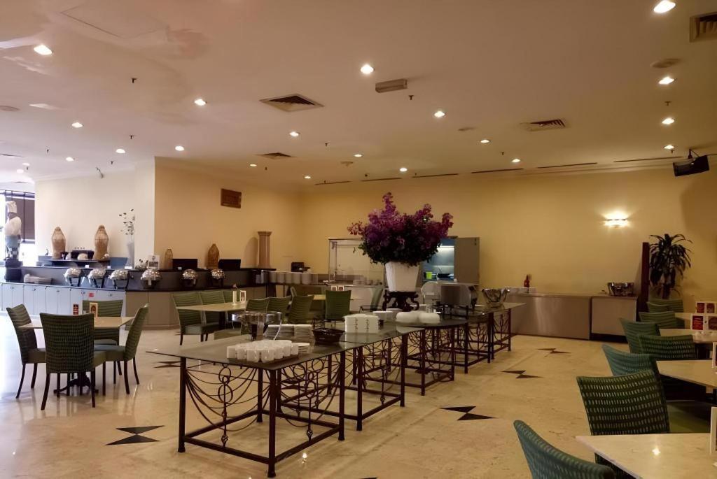 Kuala Lumpur International Hotel מראה חיצוני תמונה